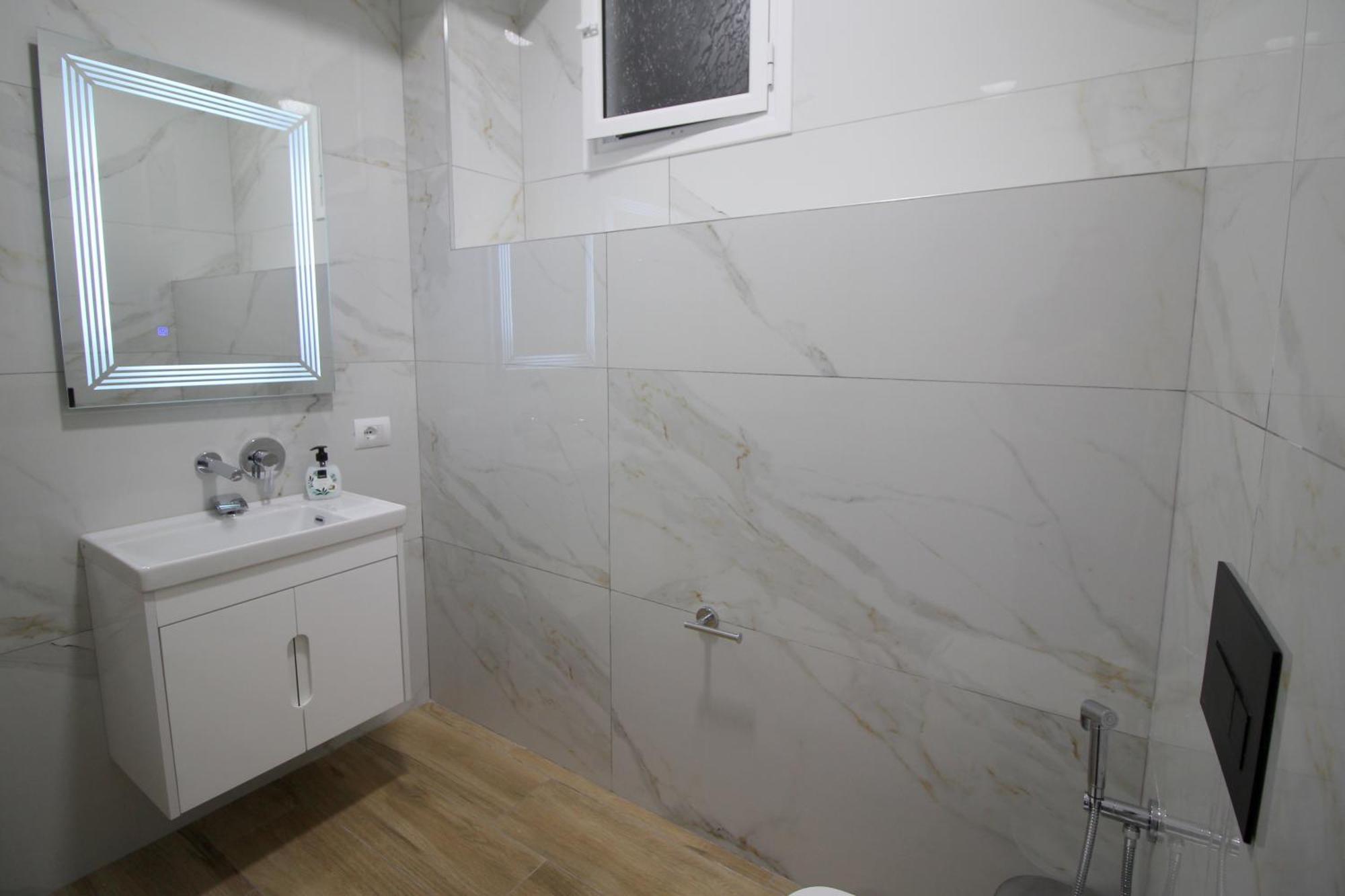 Alis Apartments Sarandë 외부 사진