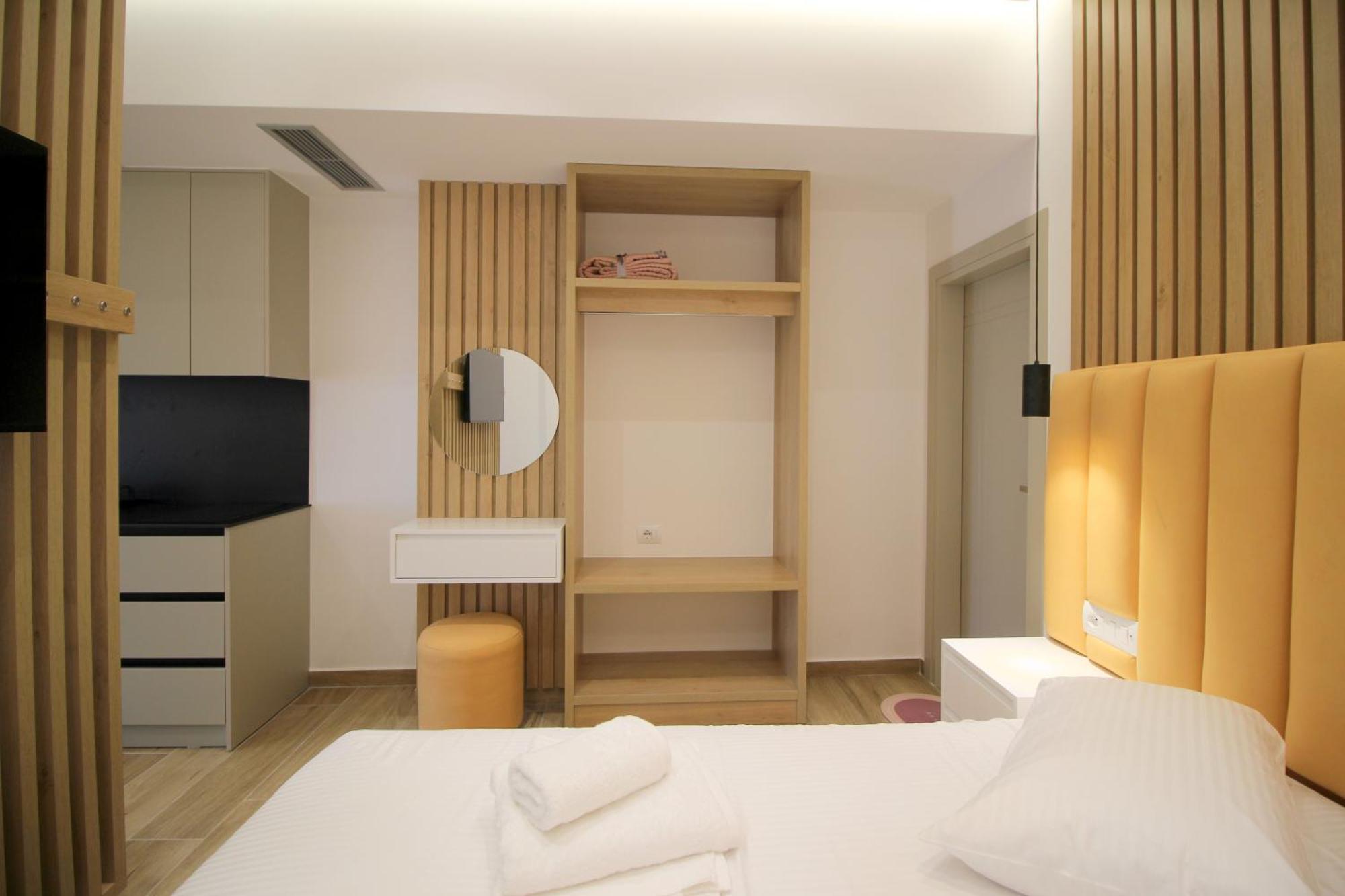 Alis Apartments Sarandë 외부 사진